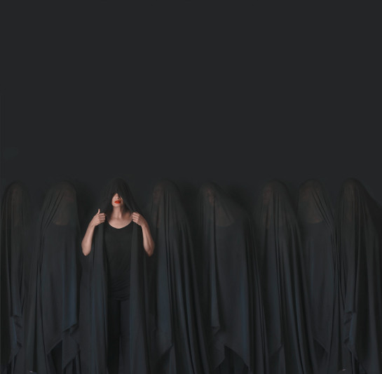 HIL71606 69646 juror