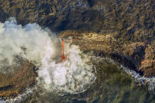 DES42295 27051 juror