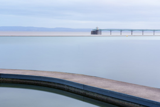 HEW43033 45091 juror