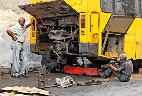 CAM17121_Bus Repairs-155x105_547