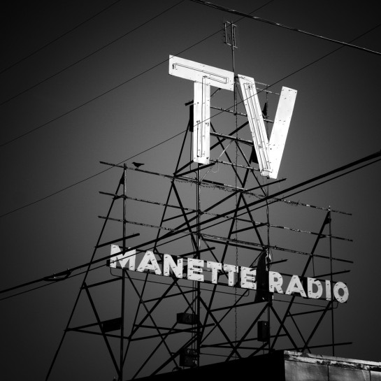 Bjorklund_Vic_ModernRelics07