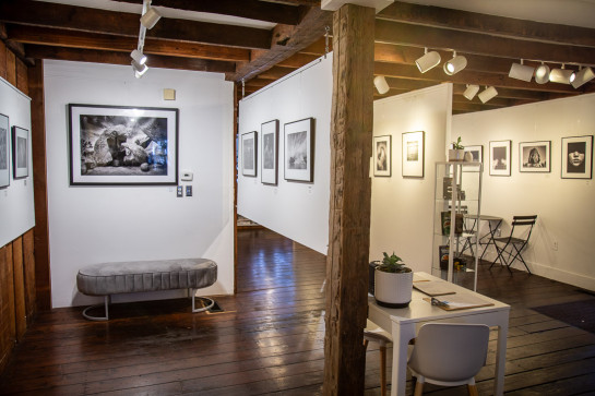 Monochrome Install 35