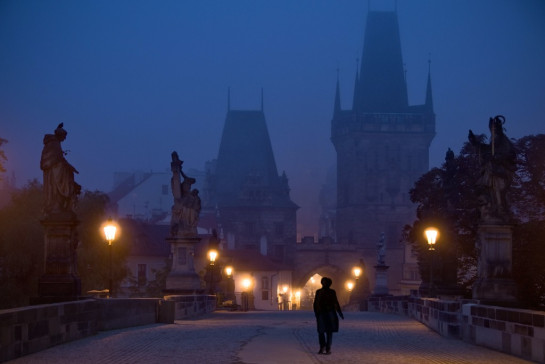 Beausoleil_Kay_5Charles_Bridge_at_the_Break_of_Dawn