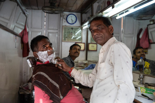 GUE35884 90608 juror